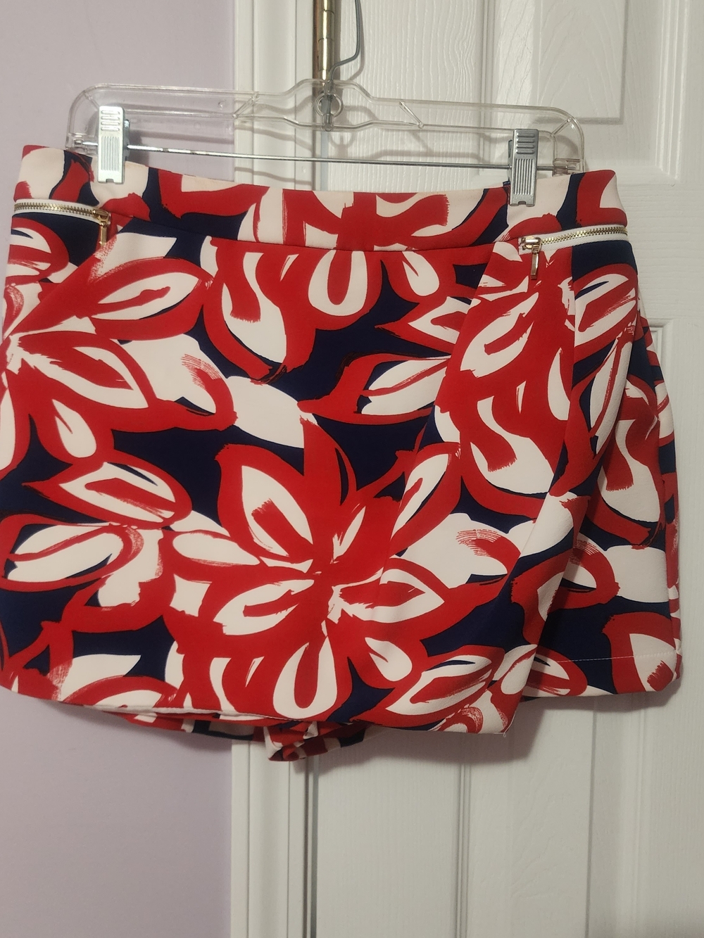 Floral Red Navy Women's Shorts with Gold Zippers